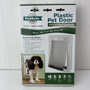 PetSafe Plastic Pet Door Small Dog Cat 1-15 LB New Open Box